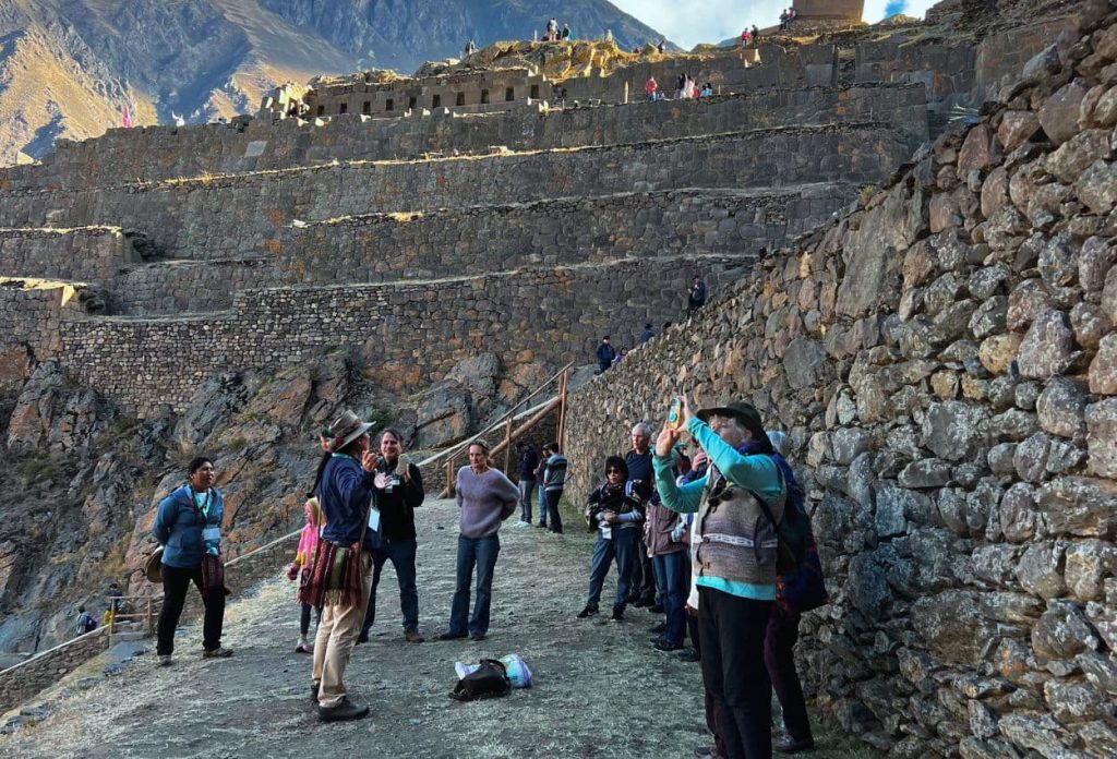 ollantaytambo-ancient-inca-ruins